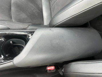 Image véhicule  Toyota C-HR (33)