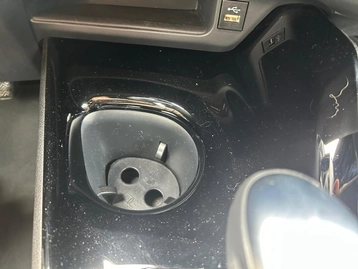 Image véhicule  Toyota C-HR (30)