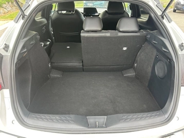 Image véhicule  Toyota C-HR (18)