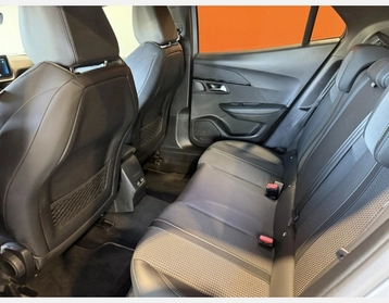 Image véhicule  Peugeot 2008 (7)