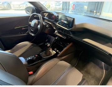 Image véhicule  Peugeot 2008 (6)