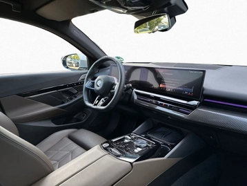 Image véhicule  BMW SÉRIE 5 TOURING (3)