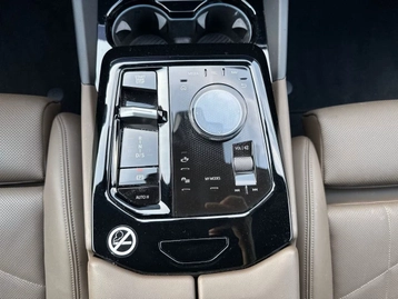 Image véhicule  BMW SÉRIE 5 TOURING (9)