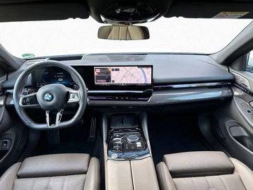 Image véhicule  BMW SÉRIE 5 TOURING (8)