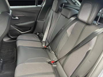 Image véhicule  Peugeot 208 (17)