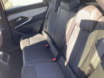 Image véhicule  Peugeot 3008 (16)