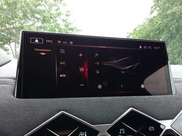 Image véhicule DS DS3 CROSSBACK (29) Image véhicule DS DS3 CROSSBACK (29)