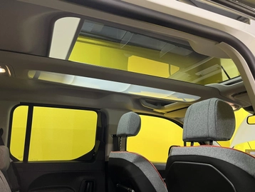 Image véhicule  Citroën BERLINGO (24)