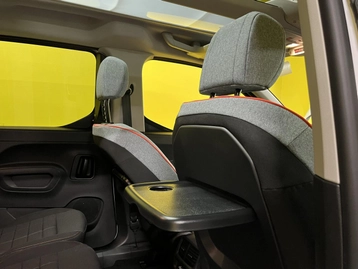 Image véhicule  Citroën BERLINGO (21)