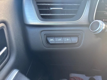 Image véhicule  Renault CAPTUR (13)