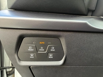 Image véhicule  Cupra LEON (24)