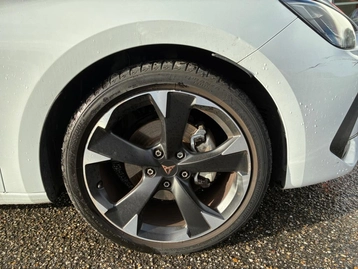 Image véhicule  Cupra LEON (11)