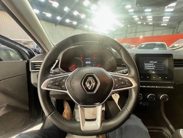 Image véhicule  Renault CLIO (8)