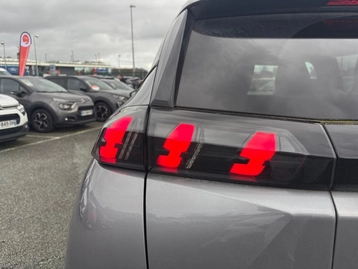 Image véhicule  Peugeot 2008 (12)