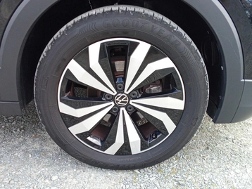 Image véhicule  Volkswagen T-CROSS (25)