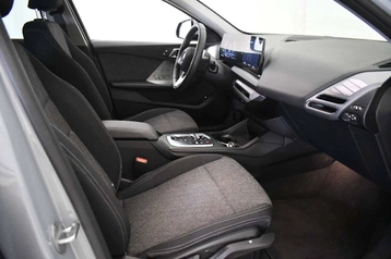 Image véhicule  BMW SÉRIE 1 (6)