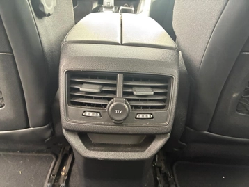 Image véhicule  Peugeot 3008 (29)