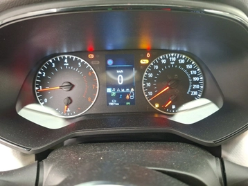 Image véhicule  Renault CLIO V (3)