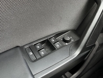 Image véhicule  Seat LEON (24)