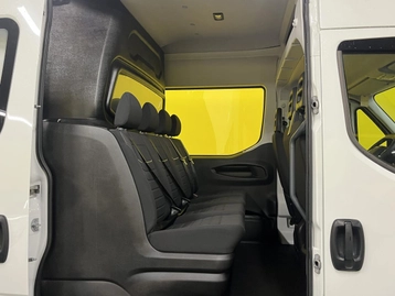 Image véhicule  Iveco DAILY (29)