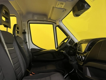 Image véhicule  Iveco DAILY (18)