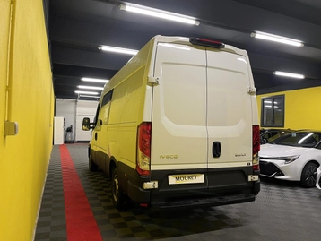 Image véhicule  Iveco DAILY (28)