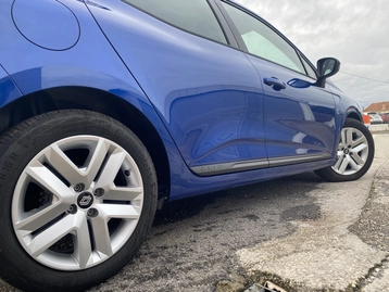 Image véhicule  Renault CLIO V (3)