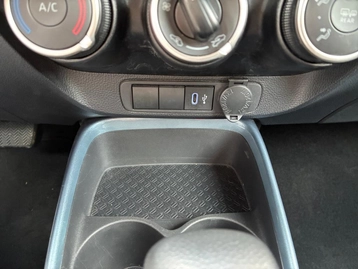 Image véhicule  Toyota AYGO X (34)