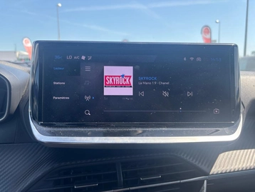 Image véhicule  Peugeot 208 (34)