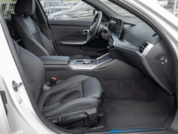 Image véhicule  BMW SÉRIE 3 TOURING (5)