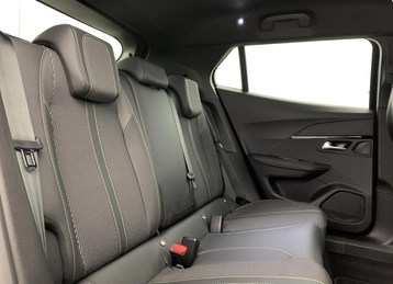 Image véhicule  Peugeot 2008 (7)