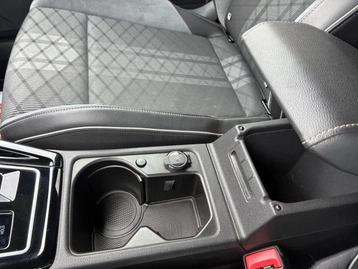 Image véhicule  Volkswagen GOLF (36)