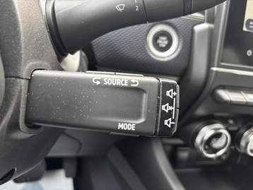 Image véhicule  Renault ARKANA (15)