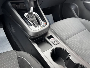 Image véhicule  Renault ARKANA (28)