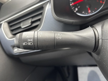 Image véhicule  Renault ARKANA (10)