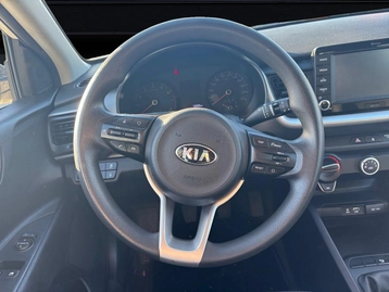 Image véhicule  Kia STONIC (16)