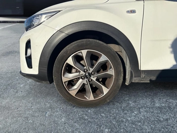 Image véhicule  Kia STONIC (6)