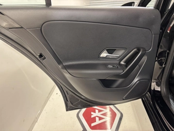 Image véhicule  Mercedes CLASSE A (17)