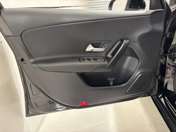 Image véhicule  Mercedes CLASSE A (7)