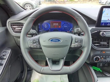 Image véhicule Ford KUGA (6) Image véhicule Ford KUGA (6)