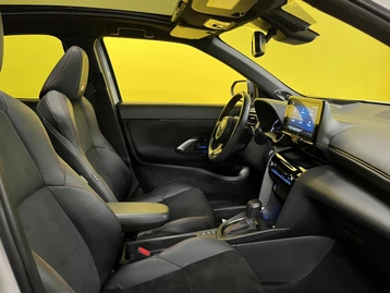 Image véhicule  Toyota YARIS CROSS (31)