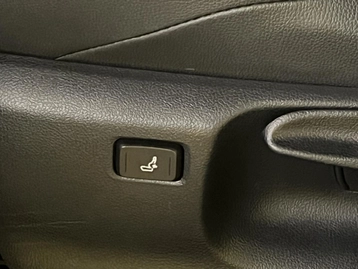 Image véhicule  Toyota YARIS CROSS (46)