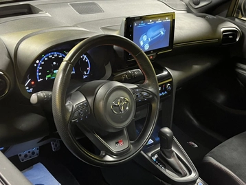 Image véhicule  Toyota YARIS CROSS (37)