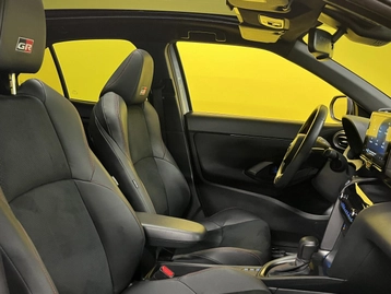 Image véhicule  Toyota YARIS CROSS (12)