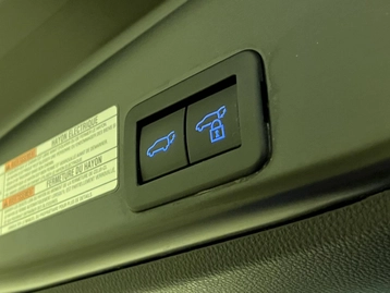 Image véhicule  Toyota YARIS CROSS (8)