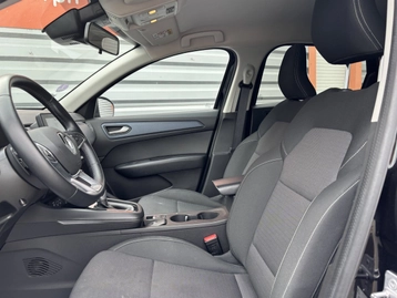 Image véhicule  Renault ARKANA (3)