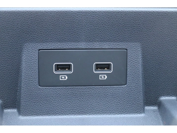 Image véhicule  Renault TRAFIC (29)