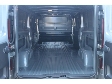 Image véhicule  Renault TRAFIC (35)