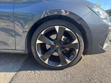 Image véhicule  Cupra LEON (9)