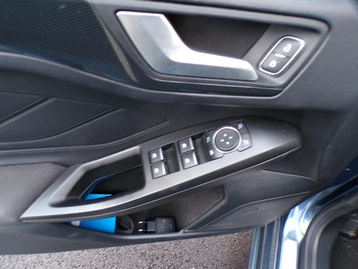 Image véhicule  Ford FOCUS (12)